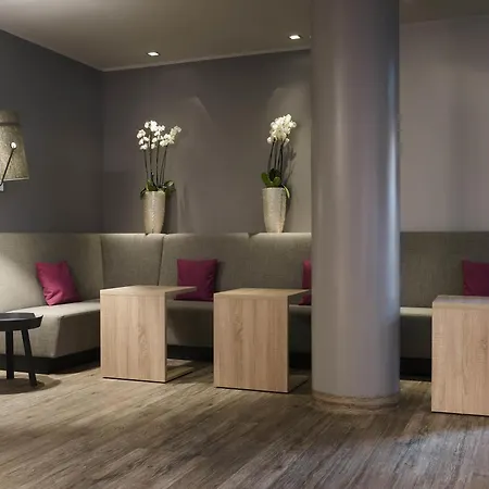 酒店 慕尼黑纽佩拉赫索德美居酒店 4*