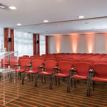 Mercure Neuperlach Sued 4* München