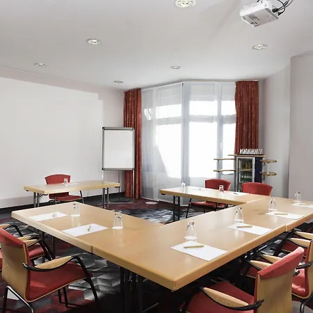 Mercure Neuperlach Sued 4* Munich