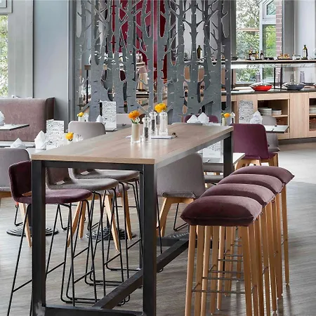 Mercure Neuperlach Sued Hotel 4*