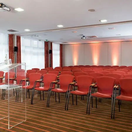 Szálloda Mercure Neuperlach Sued München