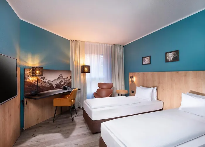 Mercure Neuperlach Sued 4*