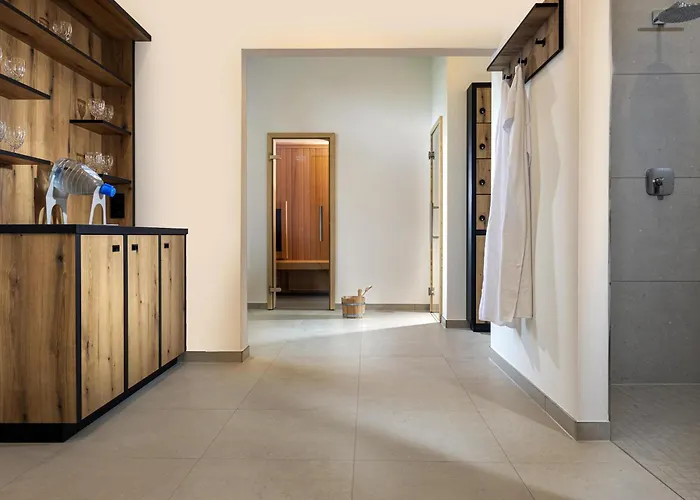 Hotel Mercure Neuperlach Sued 4*