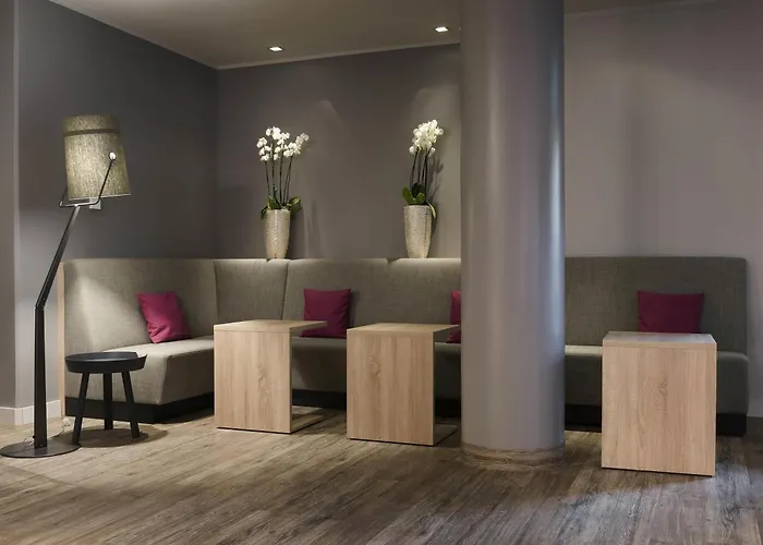 Hotel Mercure Neuperlach Süd 4*